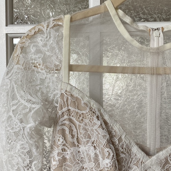 Tadashi Shoji - Tatiana Long-sleeve Tea-length Lace Dress - Picture 5 of 10